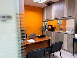 High Street Centre (D6), Office #602760141